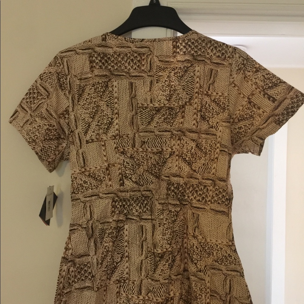 Women nursing uniform top - Picture 3 of 4